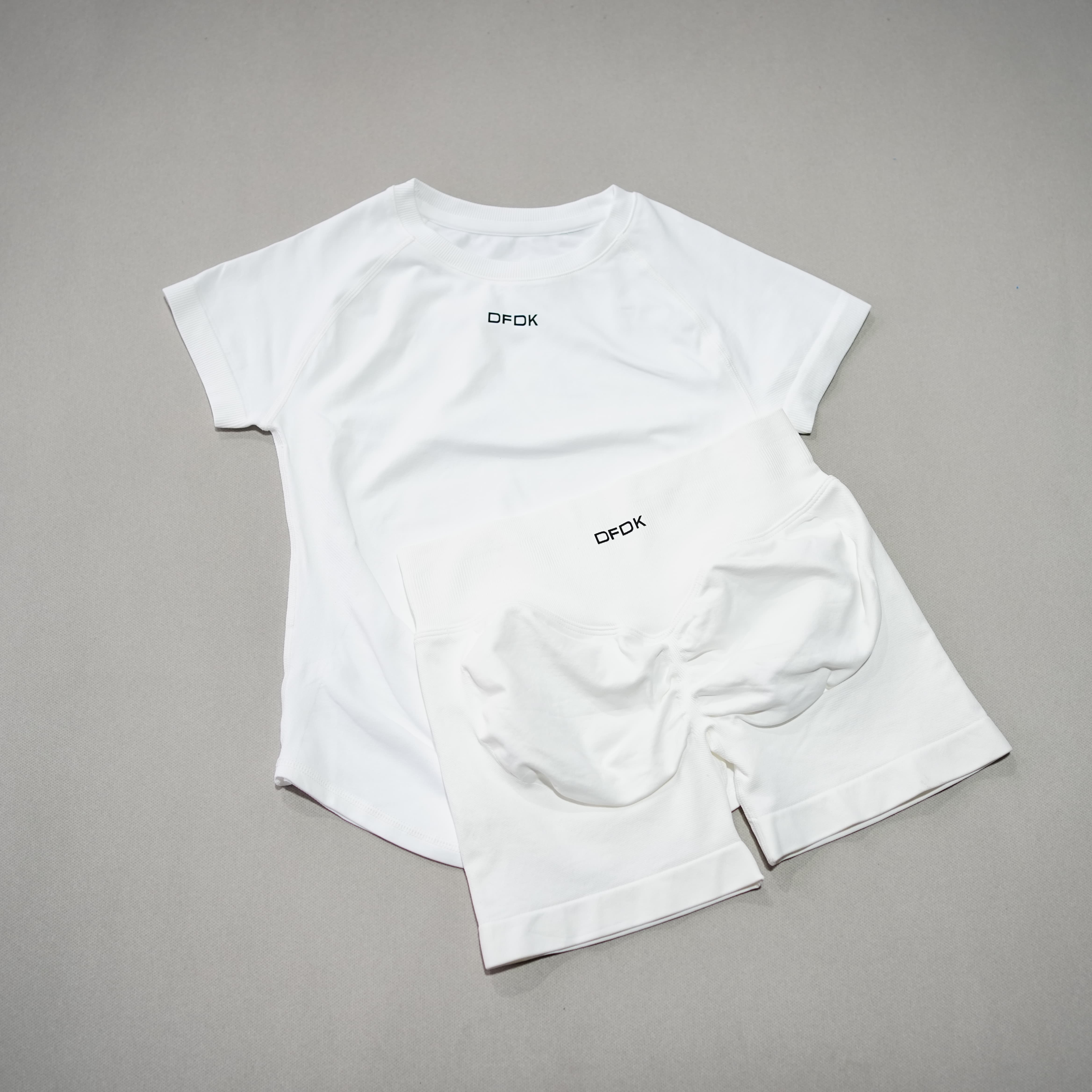 DFDK Women's Round Neck Short  - Crossfit Yoga 评论和价格